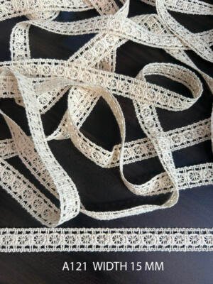 A121 15MM Greige Cotton Comz Knitted Rosette Pattern Lace