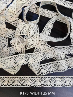 K175 floral crochet lace 25 mm width with decorative openwork pattern