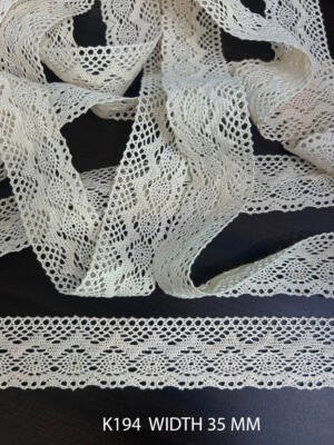 K194 35 mm cotton crochet griege lace with geometric openwork pattern