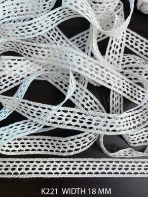K221 white crochet insert lace dyeable 16 mm width
