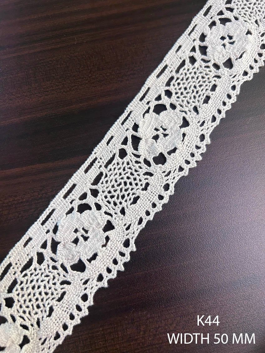 K44 Fine Cotton Floral Crochet Lace 50mm White Dyeable Decorative Cotton Lace Trim