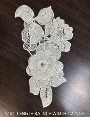 PEARL LACE NECK PATCH