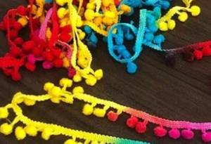 Pom Pom Lace