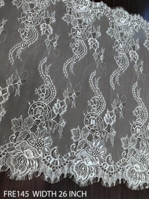 CHANTILLY LACE