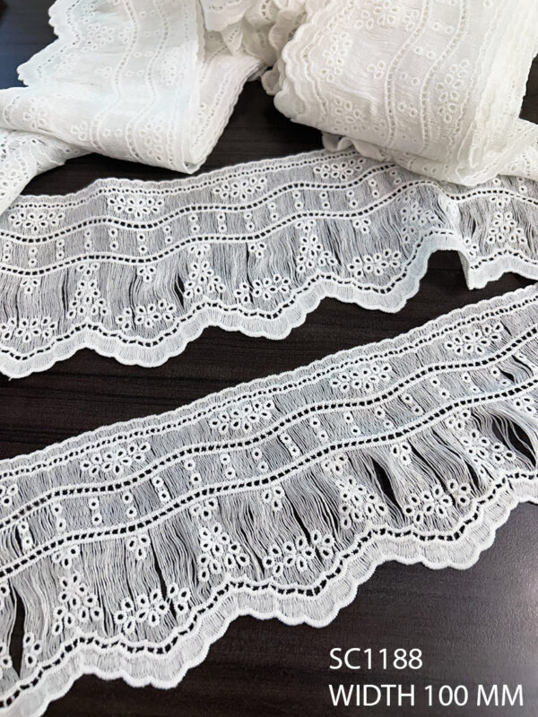 SC1188 WHITE LACE GPO