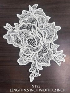 WHITE LACE PATCH