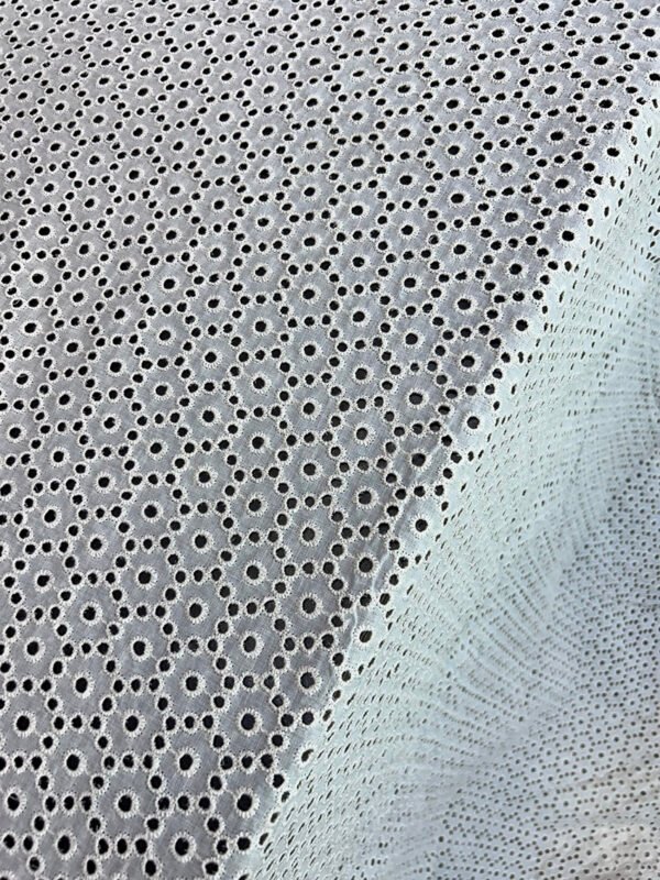DYEABLE EMBROIDERED FABRIC