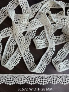 Dyeable SC672 chemical GPO cotton lace with scalloped edge, 28mm width