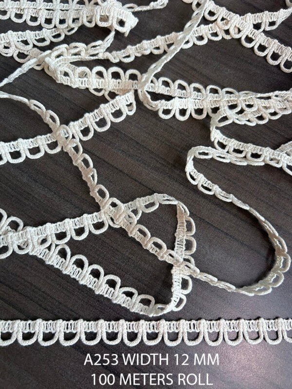 COTTON DYEABLE U LACE