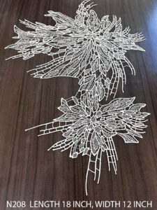 FINE NECK LACE PATCH