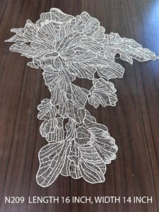 FINE NECK LACE PATCH