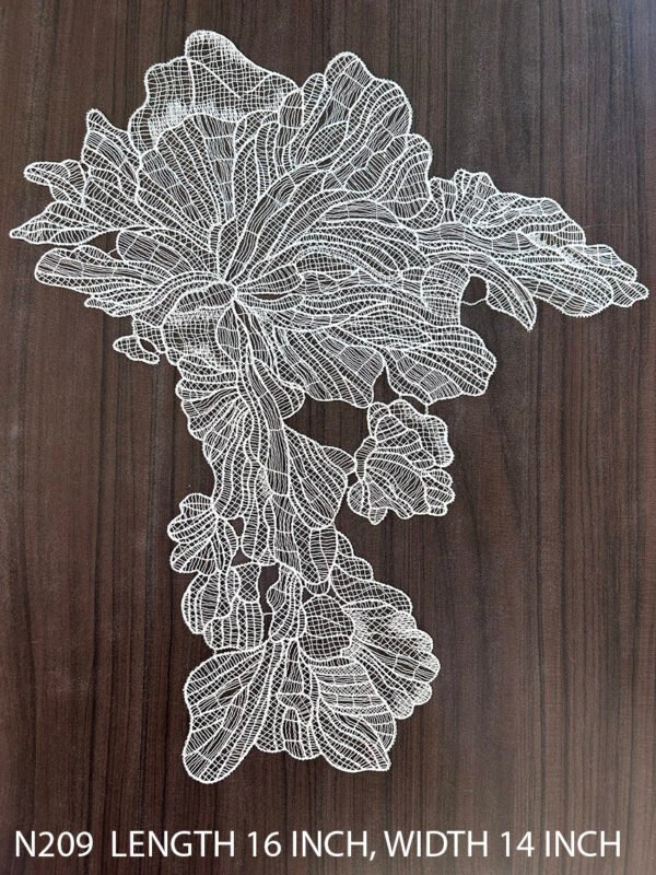 FINE NECK LACE PATCH