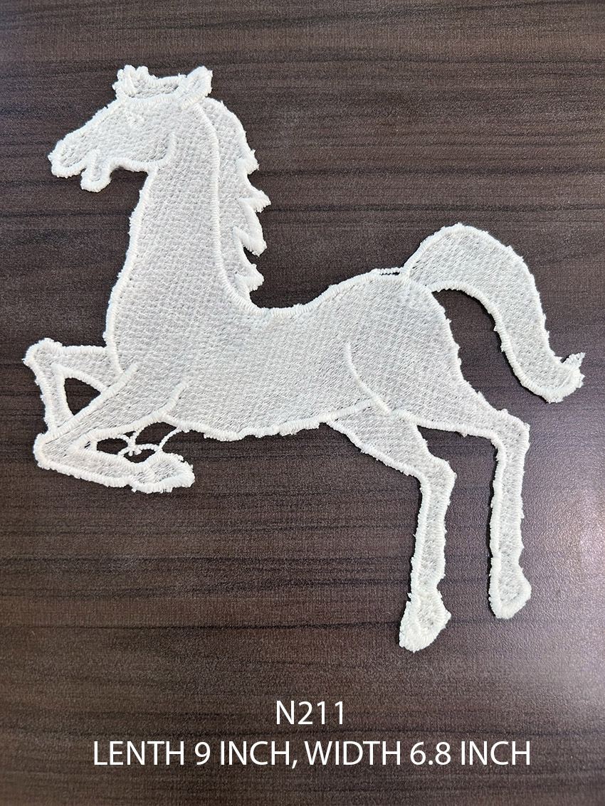 HORSE MOTIF LACE PATCH