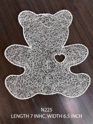 White teddy-shaped lace patch N225 with heart motif and fine embroidery