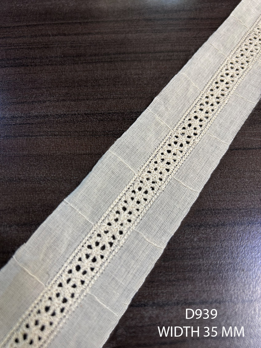 D939 cambric embroidered lace with 12mm detailing on 35mm base – dyeable export quality
