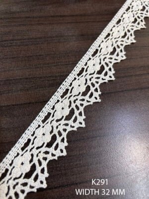 K291 white cotton crochet lace 32mm wide