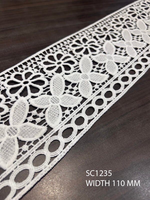 SC1235 white chemical polyester lace fabric, 110 cm width, available in white and off-white, priced per meter