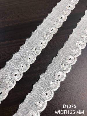 D1076 white poly fabric embroidered lace 25mm export quality per meter
