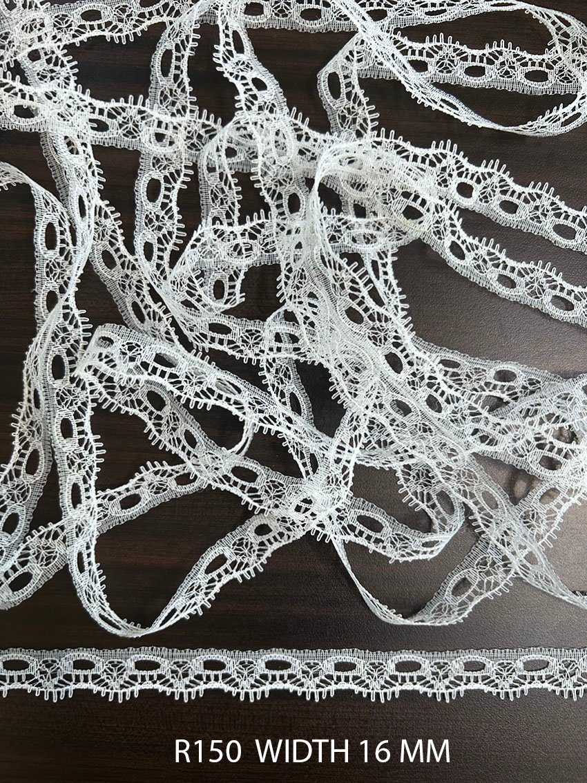 R150 white fine dyeable Raschel lace with ribbon pass hole 16 MM width