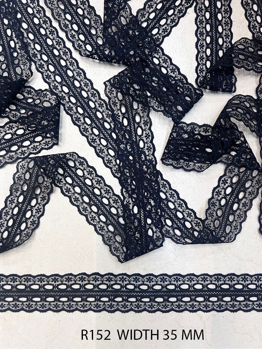 R152 black Raschel nylon lace with ribbon pass holes 35 MM width